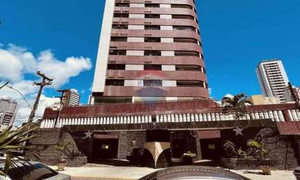 Vendo Apartamento em Boa Viagem, 125 m², Área de Lazer Completa