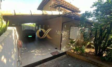 Linda Casa em Condomínio Fechado em João Fernandes – Conforto e Exclusividade!