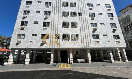 Apartamento com 3 quartos próximo à Praia do Forte, Cabo Frio - RJ.