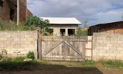 Casa em Construção no Sítio Guriri, com 2 quartos (1 suíte)