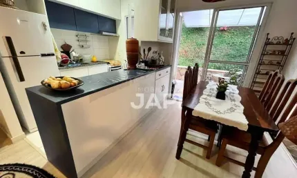 Casa com 2 dormitórios à venda, 72 m² por R$ 650.000,00 - Medeiros - Jundiaí/SP