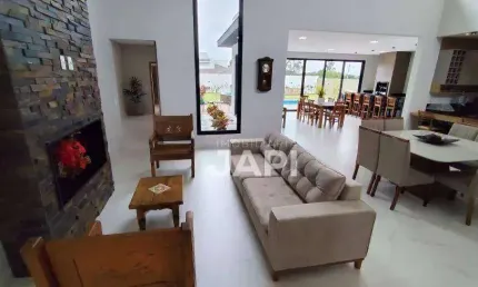 Casa com 3 dormitórios à venda, 350 m² por R$ 2.830.000 - Jardim Caxambu - Jundiaí/SP