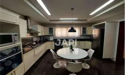 Casa com 3 dormitórios à venda, 465 m² por R$ 2.790.000,00 - Jardim Europa - Jundiaí/SP