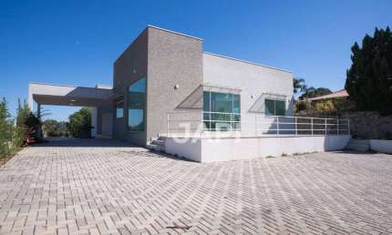 Casa térrea á venda em Louveira - Condomínio Casa Grande - 3 suítes - R$1.800.000
