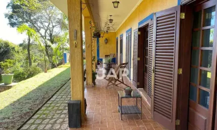 Casa com 3 dormitórios à venda, 215 m² por R$ 1.297.000,00 - Parque Residencial Eloy Chaves - Jundiaí/SP