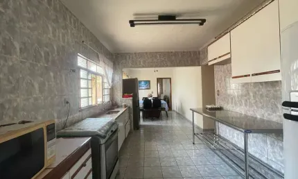 Casa com 3 quartos à venda no Jardim Riviera, Franca 