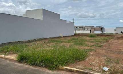 Terreno à venda no Jardim Natal, Franca 
