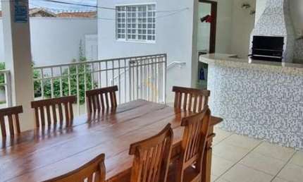 Casa com 3 quartos à venda na Vila Rezende, Franca 