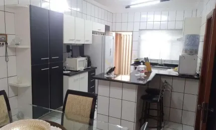 Casa com 3 quartos à venda no Jardim Tropical, Franca 