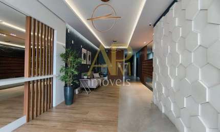 Apartamento à venda, com 03 dormitórios (1 suíte) + HB em Capoeiras