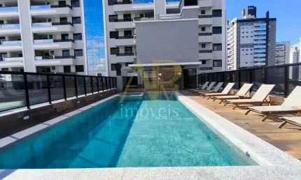 Apartamento à Venda com 02 suítes + lavabo + churrasqueira em São José