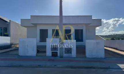 Casa geminada com 75m² c/ 2 suítes, em fase final na Nova Gov. Celso Ramos