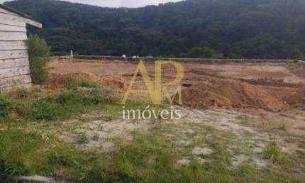 Terreno / Lote Plano à venda no Condomínio Altos de São José com 450m²