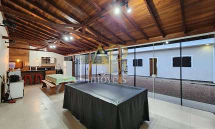 Casa à venda em condomínio na Praia de Fora, 03 dormitórios e área de 450m²