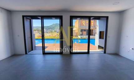 Casa à venda - fundos lago: 3 dorm (1 suite master)/ Condomínio Blue- 216m²