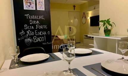 Apartamento semimobiliado à venda com 2 dormitórios no Floresta/SJ
