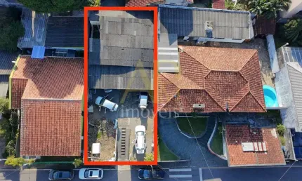 Terreno com casa em área comercial à venda, são 325m² - Barreiros/SJ