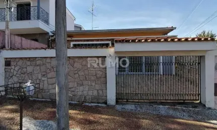 Casa com 3 quartos à venda na Rua Osvaldo de Andrade, 16, Jardim Nossa Senhora Auxiliadora, Campinas, 220 m2 por R$ 850.000