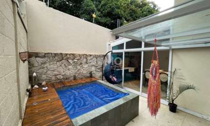 Casa em condomínio fechado com 3 quartos à venda na Rua Professor Antônio Nogueira Braga, 110, Parque Rural Fazenda Santa Cândida, Campinas, 110 m2 por R$ 950.000