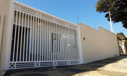 Casa comercial à venda na Praça Beato Antônio Frederico Ozanam, 195, Vila Joaquim Inácio, Campinas, 138 m2 por R$ 599.000