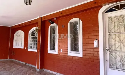 Casa com 3 quartos à venda na Rua Calhandra, 62, Vila Padre Manoel de Nóbrega, Campinas, 150 m2 por R$ 426.000