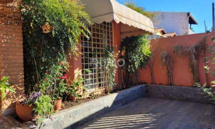Casa com 4 quartos à venda na Rua Professor João Augusto de Toledo, 36, Vila Proost de Souza, Campinas, 155 m2 por R$ 780.000