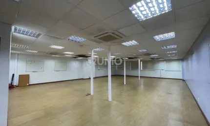 Prédio para alugar na Avenida Júlio Prestes, 435., Taquaral, Campinas, 1047 m2 por R$ 31.000