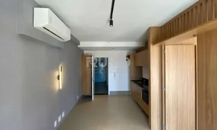 Apartamento com 1 quarto para alugar na rua maria monteiro, 536, cambuí, campinas, 42 m2 por r$ 4.000
