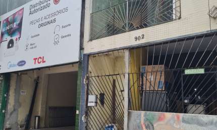 Dois Imóveis Comerciais Vizinhos no Umarizal - 496 m²