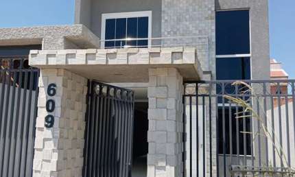 Casa à venda no bairro Eucalíptos - Fazenda Rio Grande/PR