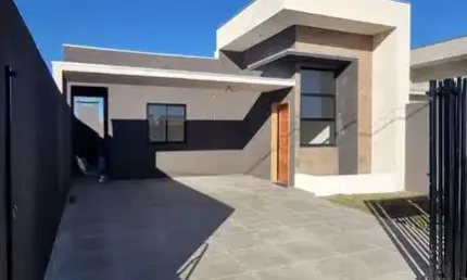 Casa térrea com piscina em Cara Cara, Ponta Grossa/PR