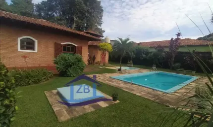 Maravilhosa casa estilo chácara em  Caucaia do Alto.