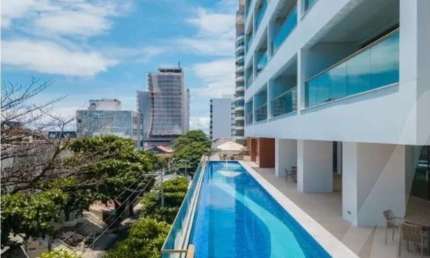Apartamento quarto e sala na Barra para venda no edifício 535 vista mar com infraestrutura