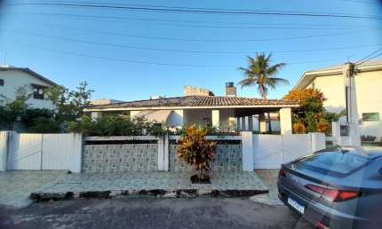 Casa no condomínio Paraíso Guarajuba para venda com 4 suítes próximo a praia