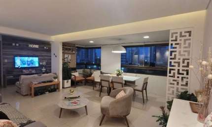 Apartamento com 3 quartos e 1 suíte para venda em Armação no Edifício Serra do Mar vista mar