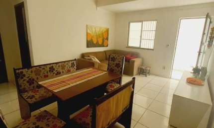 Apartamento para venda com 3 quartos e 1 suíte amplo em Itapuã na rua Juazeiro