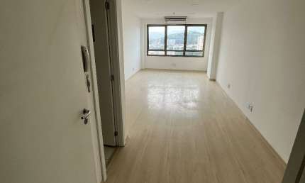 Sala Comercial para Alugar no Shopping Nova América – Torre 2000