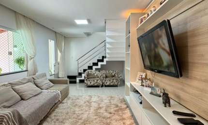 Casa em condomínio fechado com 4 quartos à venda na Conjunto Primavera, 10, Turu, São Luís, 220 m2 por R$ 850.000