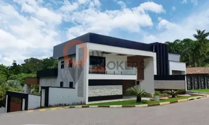 MANSÃO DOS SONHOS NO CONDOMINIO ARUJAZINHO III EM ARUJA 4 SUITES MASTER PLANEJADOS LUXO E CONFORTO