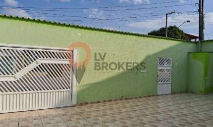 OPORTUNIDADE CASA TERREA COM 4 QUARTOS 1 SUITE AMPLO QUINTAL ESPAÇO GOURMET COM CHURRASQUEIRA GARAGEM LOCALIZAÇÃO PRIVILEGIADA SUZANO