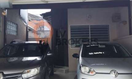 casa à venda em Suzano-SP, Jardim Santa Lúcia: 3 quartos, 1 suíte, 2 salas, 3 banheiros e 110m².