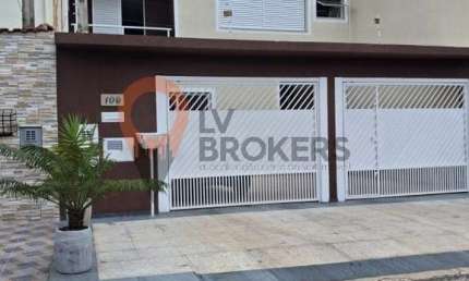 Espaçosa casa à venda em Poá-SP, Jardim Nova Poá: 4 quartos, 1 suíte, 2 salas, 4 banheiros - 239m². Venha conferir!