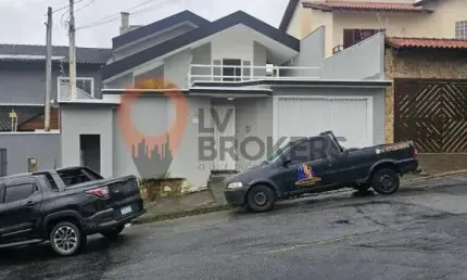 Casa com 5 quartos à venda na Avenida Aurora Ariza Meloni, 100, Vila Oliveira, Mogi das Cruzes