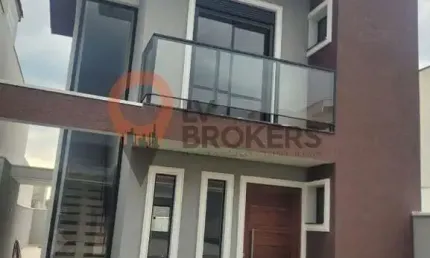 Espetacular Casa à Venda em Mogi das Cruzes-SP, Residencial Algarve: 3 Quartos, 1 Suíte, 2 Salas, 2 Banheiros, 2 Vagas, 130m²!