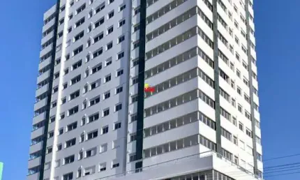 Apartamento de 03 dormitórios, todo mobiliado e decorado, Centro de Tramandaí!