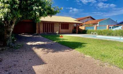 Casa com 4 quartos à venda na Zona Nova, Tramandaí 