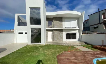 Casa com 4 quartos à venda no São José, Tramandaí 
