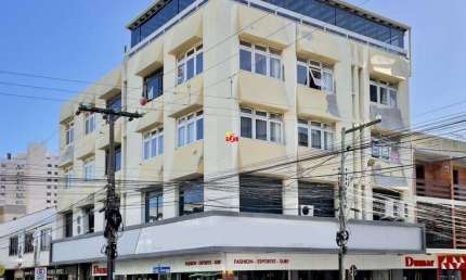 Apartamento de 2 dormitórios no Centro de Tramandaí!