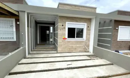 Geminada de 02 dormitórios, em ótima localização na praia de Tramandaí, Zona Nova!