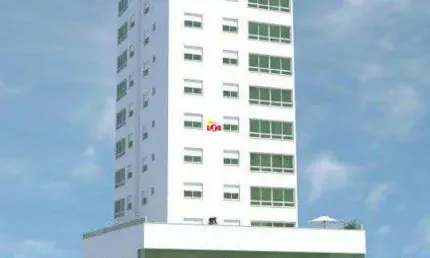 Apartamento com pátio fechado e elevador no centro de tramandaí - oportunidade de venda